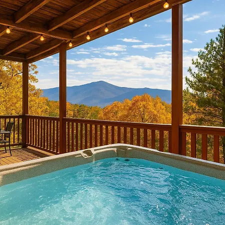 Private Mtn Views~ Movie Theater~Hottub~Pool Table Villa
